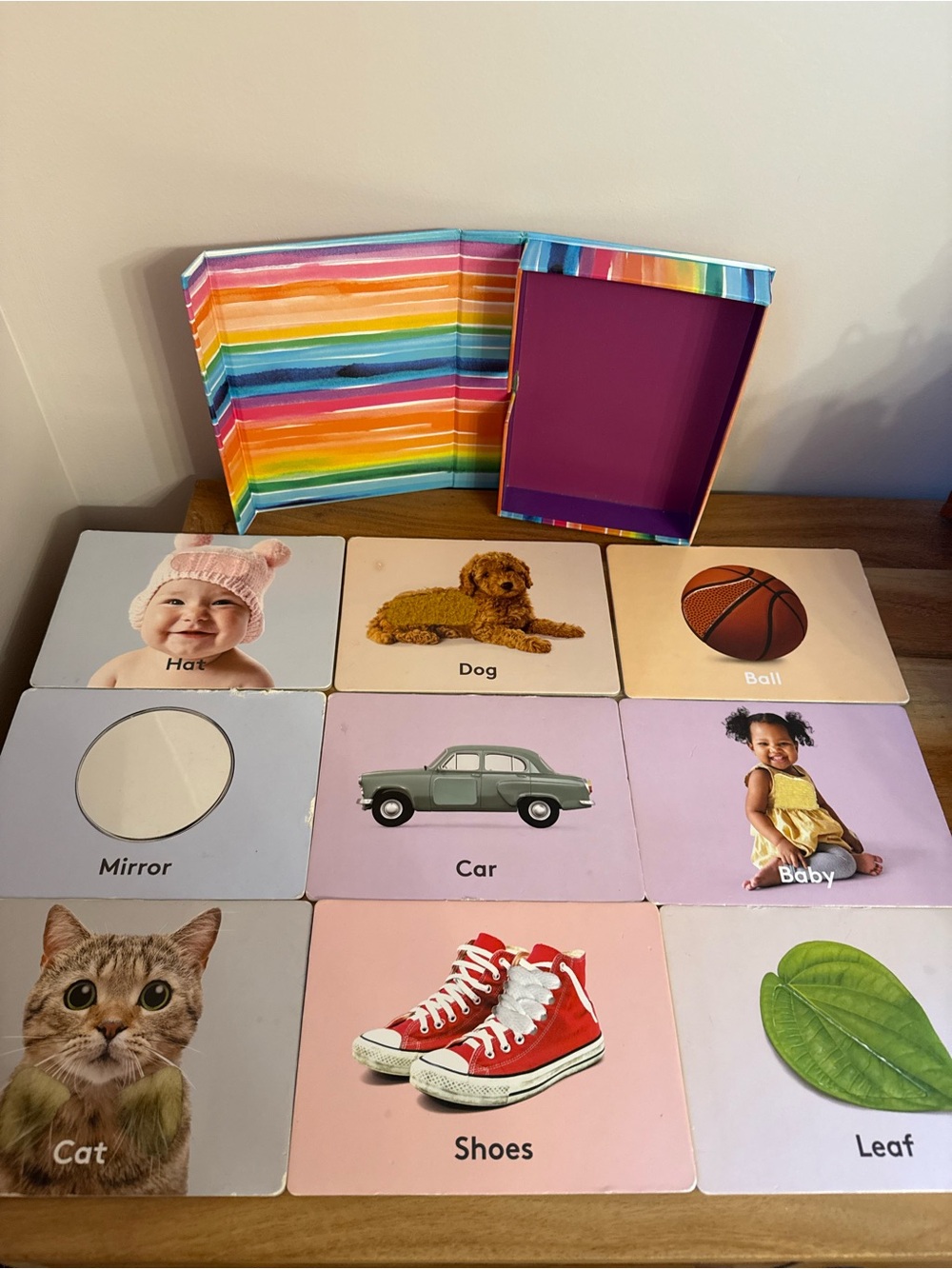 Lovevery “Things I See” Texture Flash Cards-  Inspector Play Kit 7-8 Months